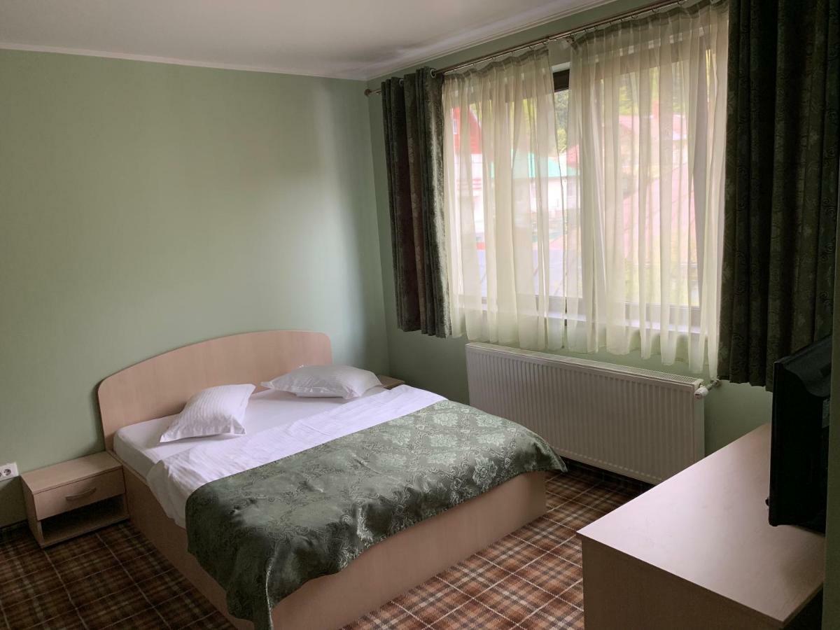 Hotel Vila Curcubeu Buşteni Exteriér fotografie