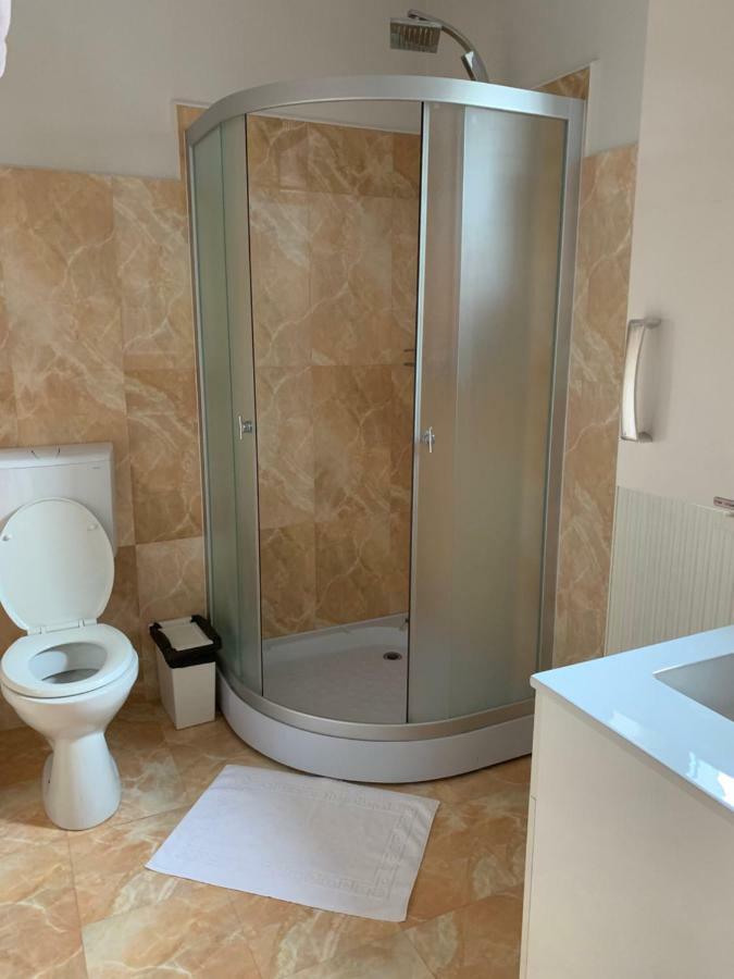 Hotel Vila Curcubeu Buşteni Exteriér fotografie